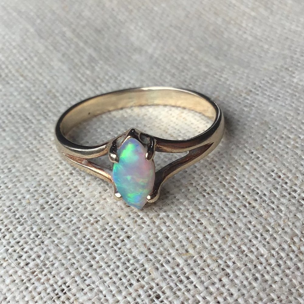 10K Gold & Natural Opal Vintage Ring - KSK - Picture 9 of 16